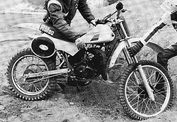 Suzuki RM80H RM80HE